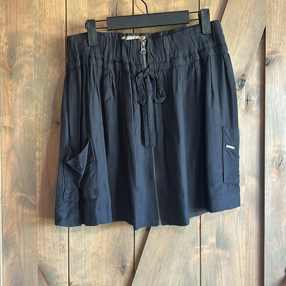 Element skirt